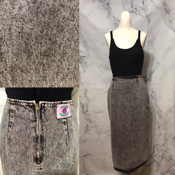 Vintage Dresses & Skirts - Vintage High Waisted Denim Skirt 80’s Acid Wash S